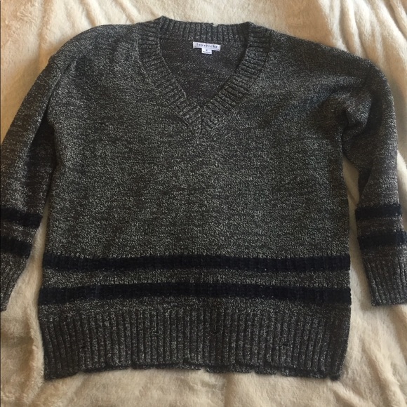 NEW Charcoal Varsity VNeck Sweater - Picture 4 of 6